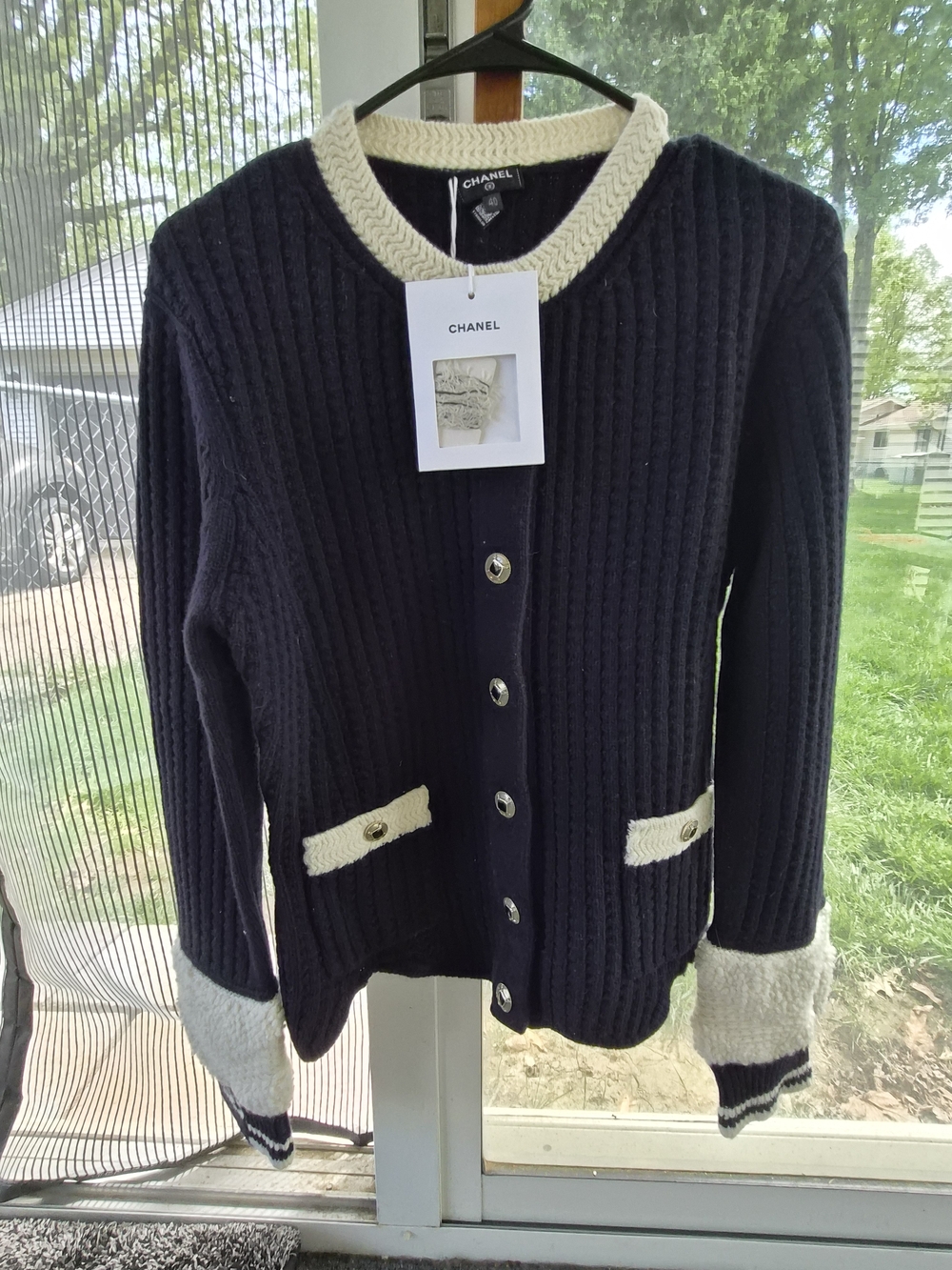 Chanel Women's Navy and Cream Ribbed Button Cardigan